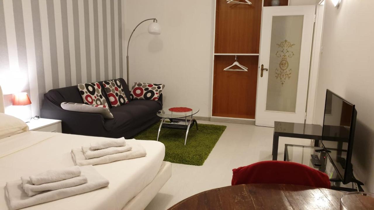 Amaverona Apartment Exterior photo